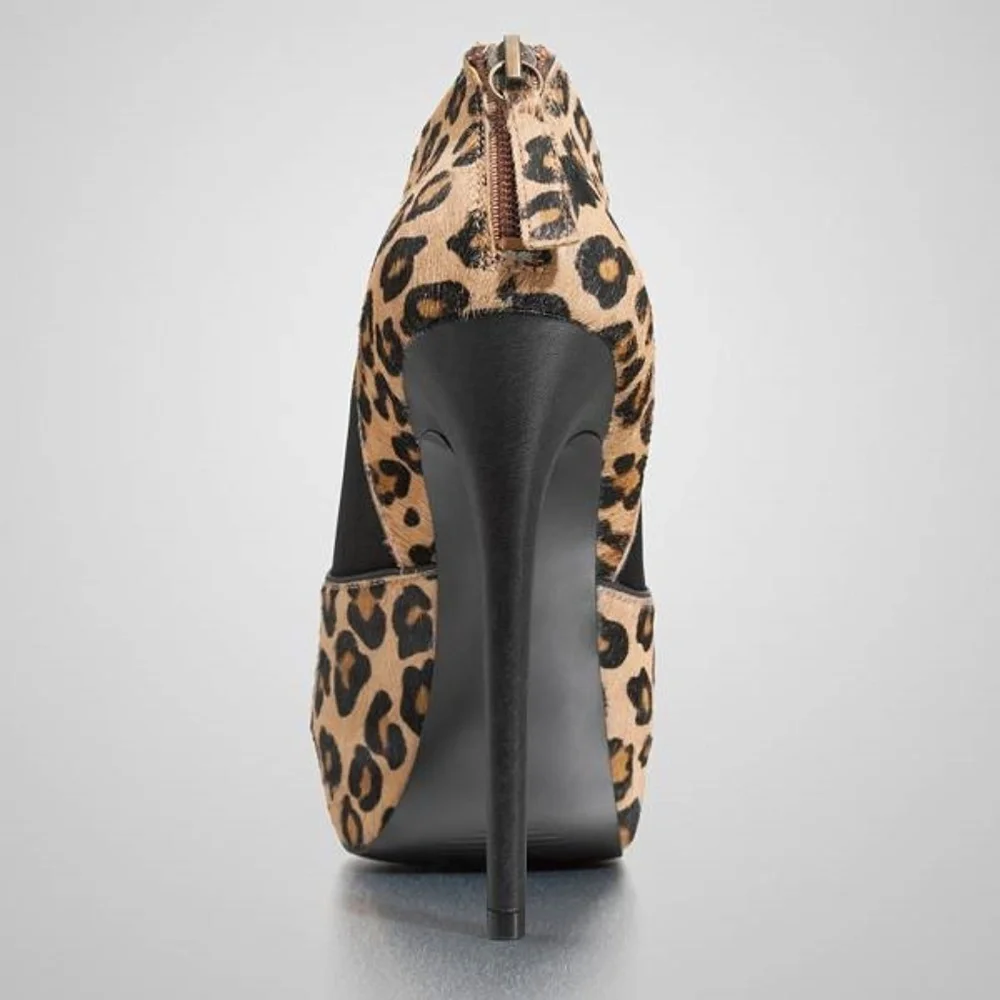 NEW GUESS Parshaly Leopard Printed Booties SZ 6.5